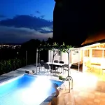 Valenta-klis Near Split, Heated Pool & View