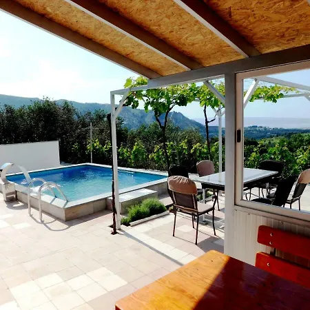 Valenta-klis Near Split, Heated Pool & View *