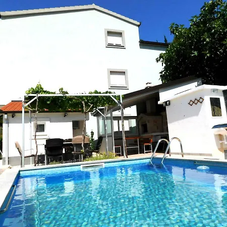 Valenta-klis Near Split, Heated Pool & View * Klis