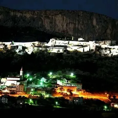 Valenta-klis Near Split, Heated Pool & View *