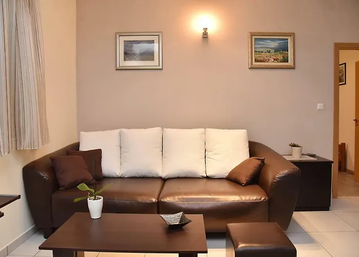 Valenta-klis Near Split, Heated Pool & View Klis
